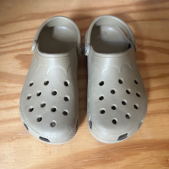 CROCS Classic Clogs - Picture 1 of 5